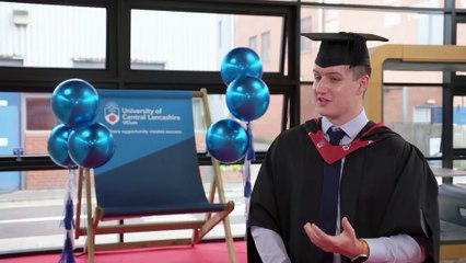 UCLan students celebrate graduation