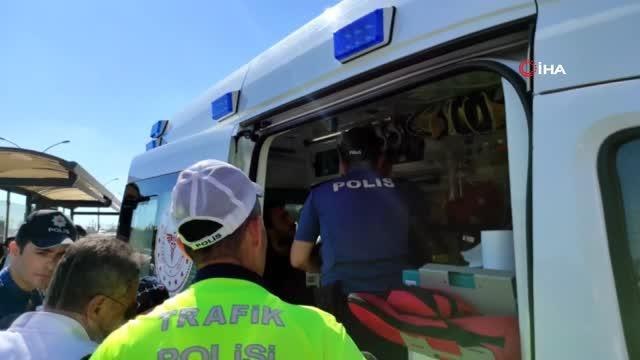 İntihara kalkışıp ambulanstan da kaçmaya çalışın şahsa polis ekipleri müdahale etti