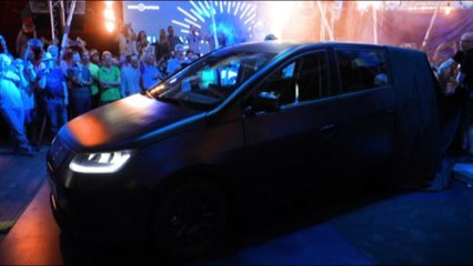 "Sion", ecco l'auto familiare ricoperta solo da pannelli solari