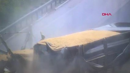 TIR'LA KAMYONUN ÇARPIŞTIĞI KAZA KAMERADA