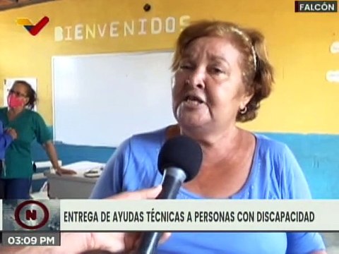 Falcón I Entregan ayudas técnicas a personas con discapacidad en la parroquia El Vínculo