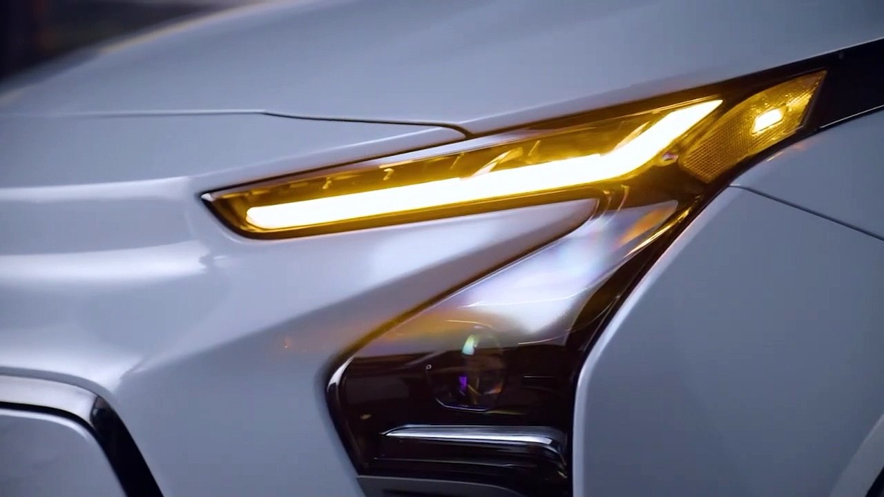 Novo Bolt EV chega em breve ao Brasil com novas tecnologias e visual arrojado