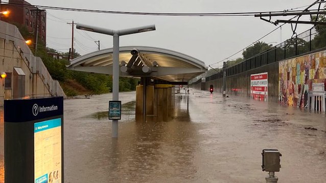 Deadly flash flooding overtakes St. Louis