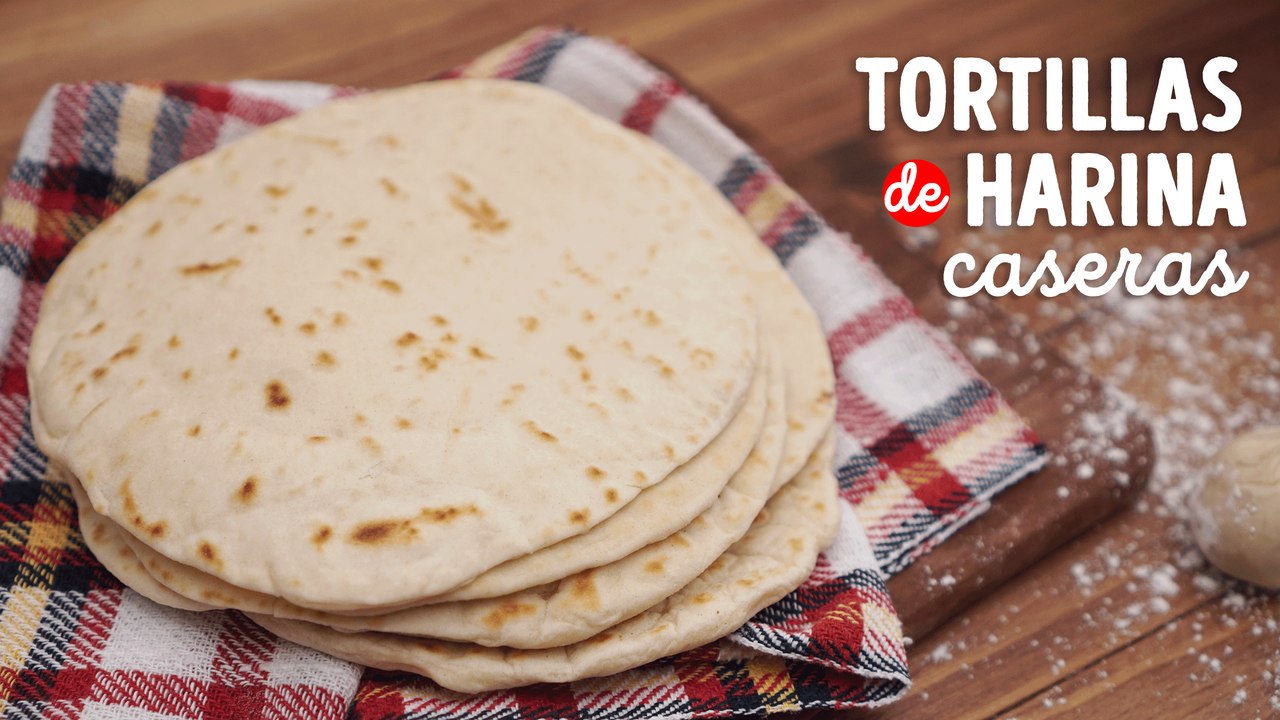 Cómo hacer suavecitas tortillas de harina caseras ¡Con 4 ingredientes