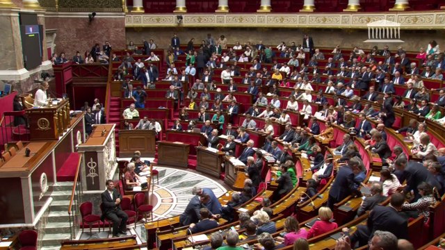 Pouvoir d'achat: les députés approuvent le second volet de mesures après 4 jours de débats houleux
