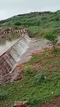 Heavy Rain : आरपीटीसी का तालाब ओवरफ्लो (RPTC pond overflow), बैरिकों में घुसा 3-4 फीट पानी