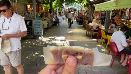 İzmir'in ayaküstü tatlısı: Şambali???????