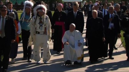Canada, Papa Francesco in carrozzina benedice il lago Sant'Anna