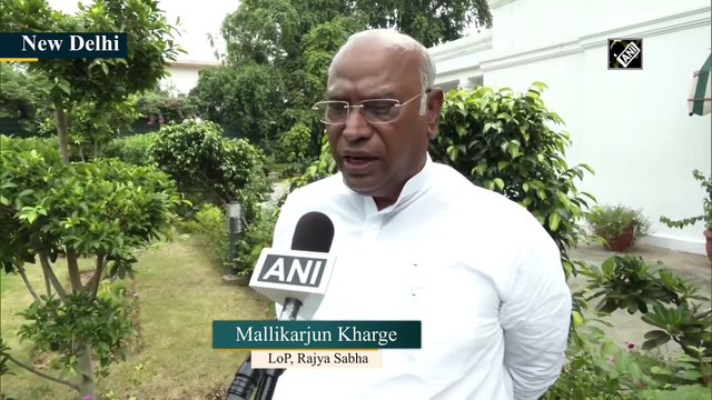 Mallikarjun Kharge accuses ED of harassing Congress