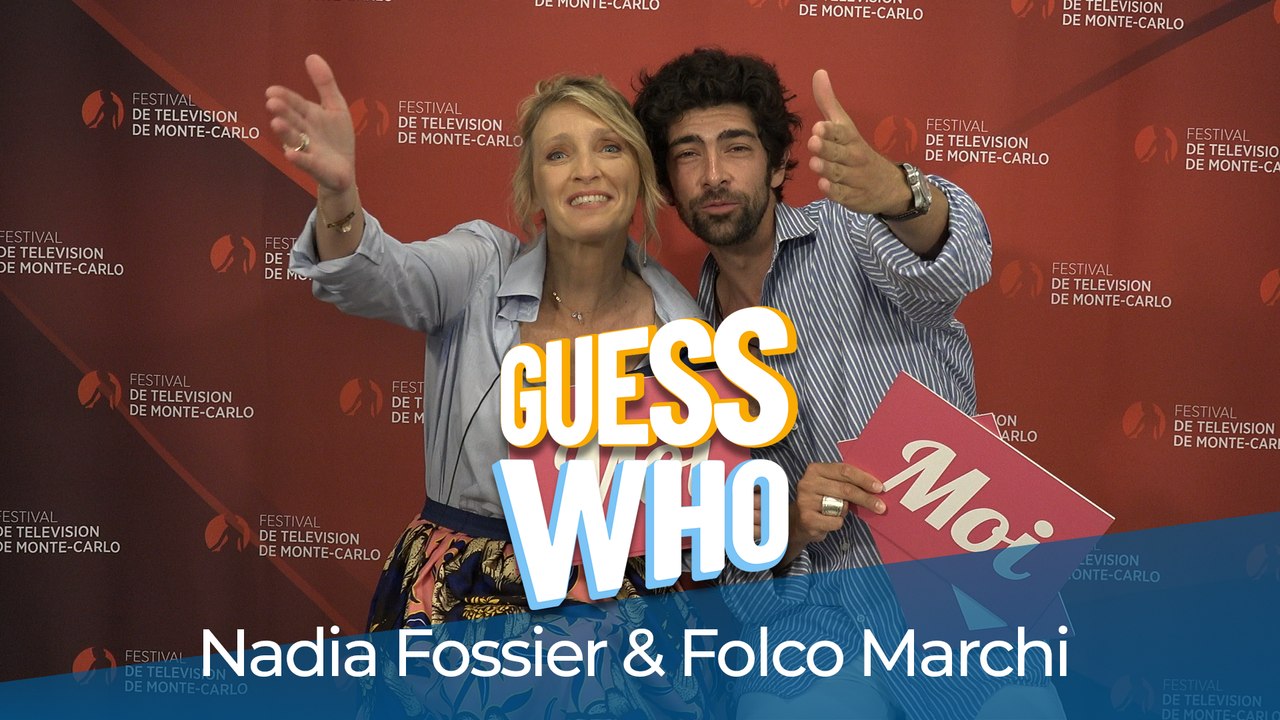 Un si grand soleil : Folco Marchi (Ludo) chante le générique de la série, Nadia Fossier (Alix) se moque