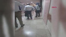 Elazığ'da hastane önünde iki grup arasında çatışma çıktı