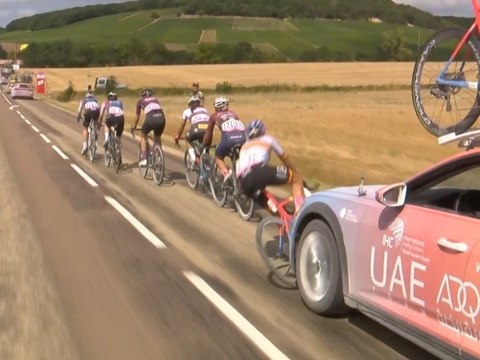 Tour de France Femmes : À deux doigts de se faire écraser, la championne d’Espagne Mavi Garcia frôle le pire lors d’une chute