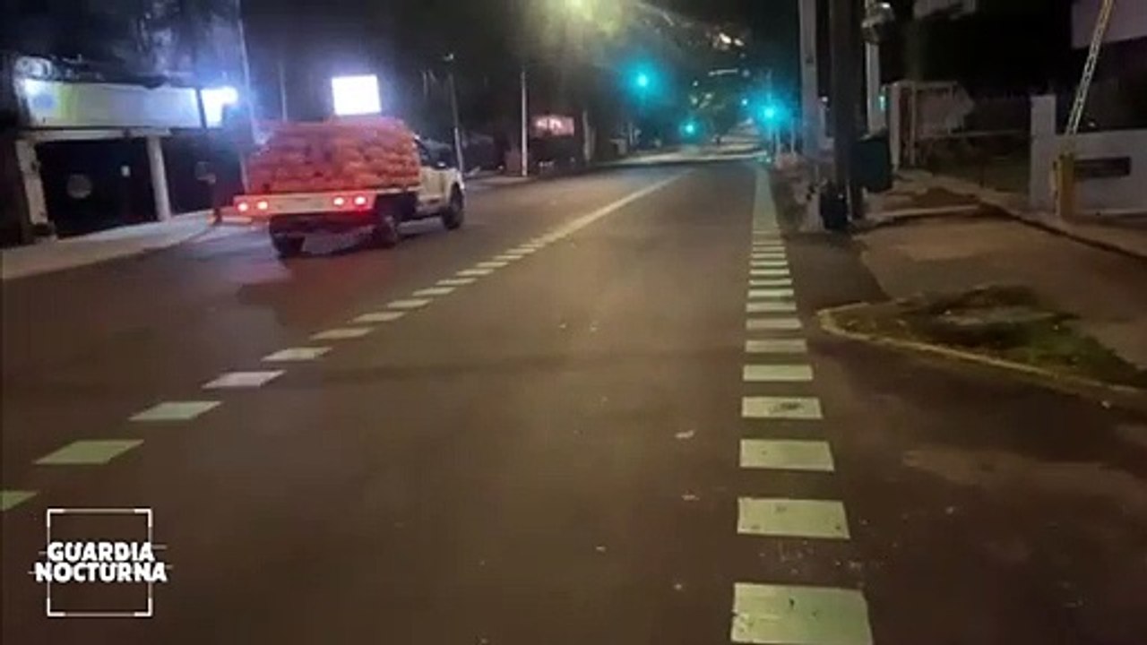 Avanzan los trabajos sobre avenida Hidalgo, para delimitar la vía para el Sitren y los ciclistas