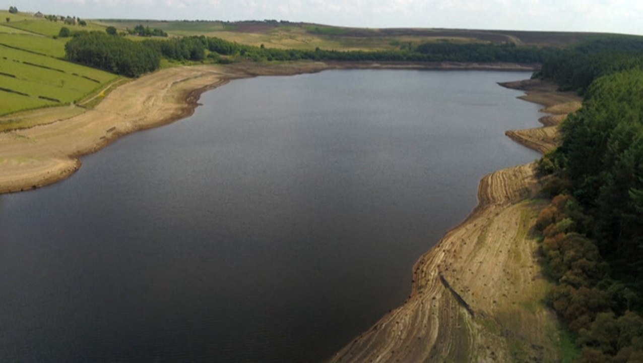 United Kingdom reservoirs evaporating amid dry weather