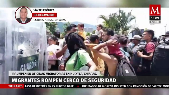 En Chiapas, migrantes irrumpen en oficinas del INM en Huixtla