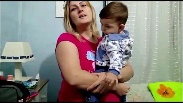 Emocionada, mãe faz agradecimento para equipe pediátrica que cuidou de filho de oito meses após hepatite viral