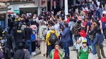 Turistas protestan tras agotarse boletos para visitar Machu Picchu en Perú