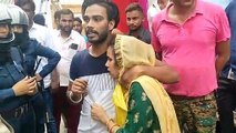 हिंदू लड़के के साथ शादी बाप खफा, बेटी को ऑटो से कुचलने का प्रयास