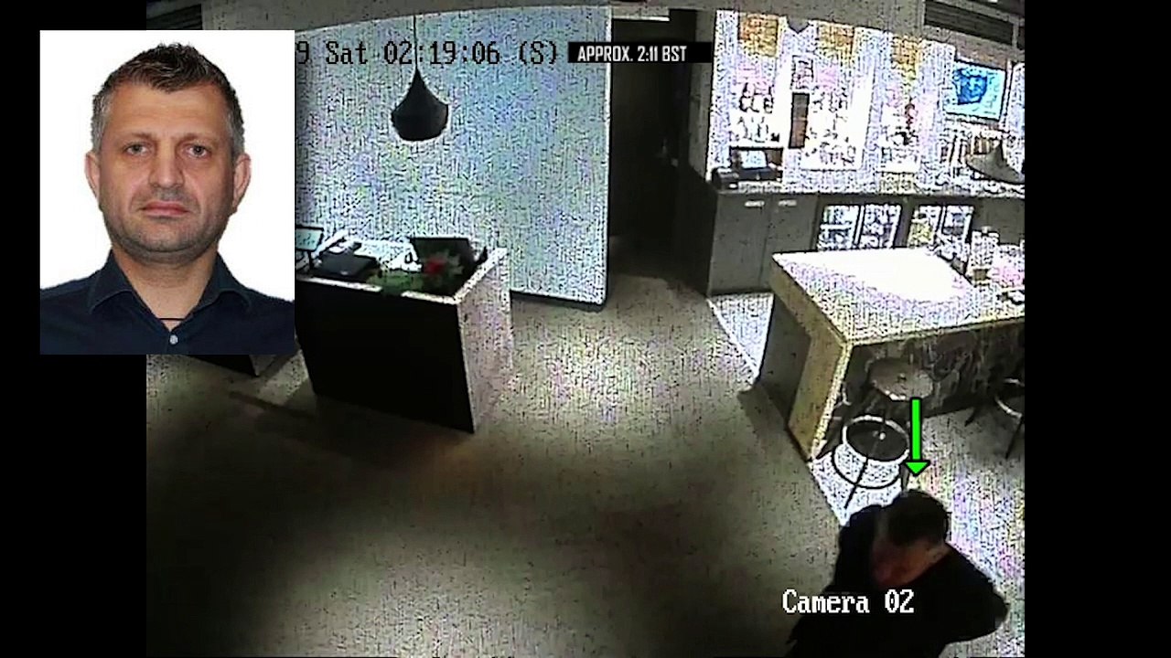 Police release photograph of wanted suspect after 39 people found dead in lorry