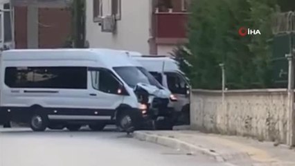 En acı tesadüf...Oğlunu almak için yola çıkan servis aracı şoförü ekmek almaya giden babasını ezdi