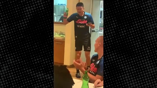 Fenerbahçe'den ayrılıp Napoli'ye transfer olan Kim Min-Jae'den unutulmaz 'Gangnam Style' performansı