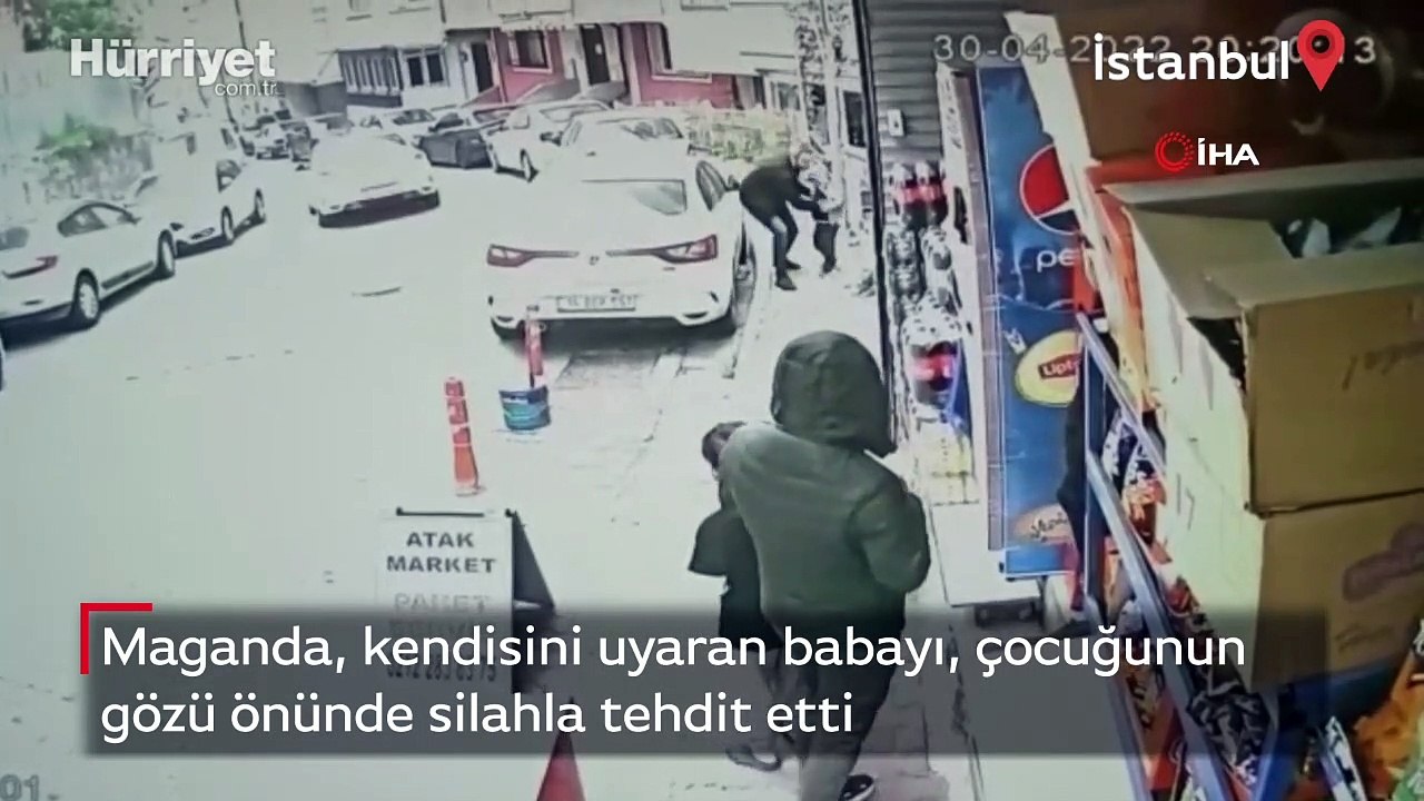 Baba ve çocuğuna dehşeti yaşatan silahlı maganda kamerada