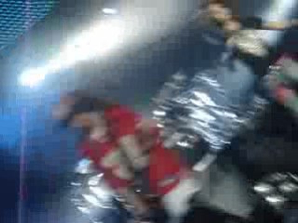 Tokio Hotel - 11.03.08 -  wir sterben niemals aus (2)