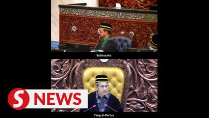 Télécharger la video: Anti-party hopping Bill passed in Dewan Rakyat with two-thirds majority