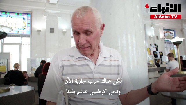 طابع بريدي جديد في أوكرانيا لجرار زراعي يسحب دبابة روسية