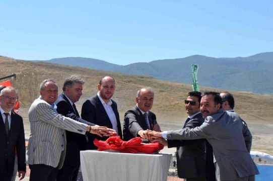 Yalova Makine İhtisas OSB'de 3'üncü fabrikanın temeli atıldı