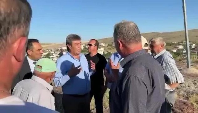 Kayserili Çiftçi: Gübre Almak İçin Yedi İnek Sattım Yetmedi, Kredi Çektim