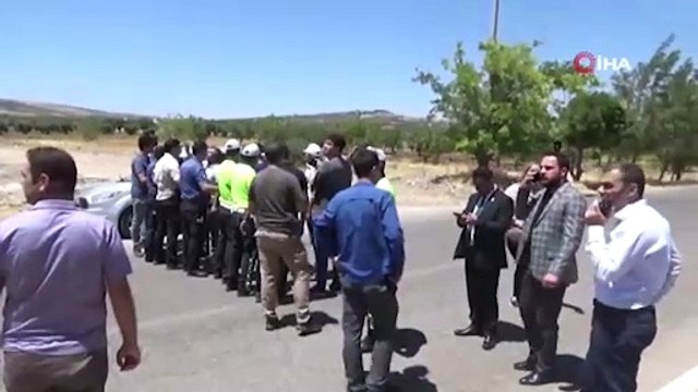 Zafer Partisi Genel Başkanı Ümit Özdağ Kilis’te sınır hattına yürüdü