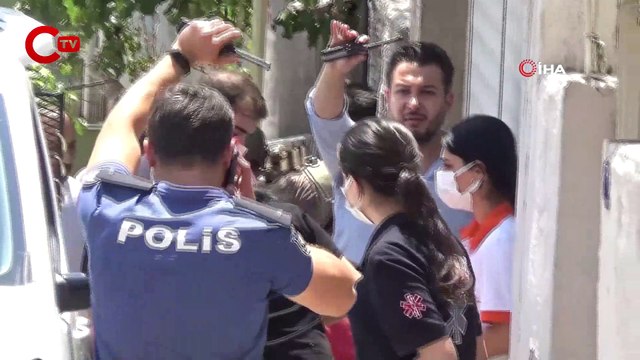 İzmir'de kocası tarafından bıçakla rehin alınan kadın kurtarıldı