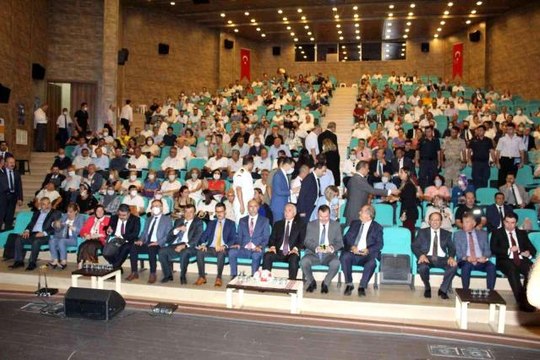 İnsan Hakları İl İstişare Toplantısının 11'ncisi gerçekleştirildi: Batı'nın gözünde Suriyeli mülteci ile Ukraynalı mülteci aynı değil