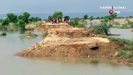 Pakistan'da muson felaketi: 111 ölü