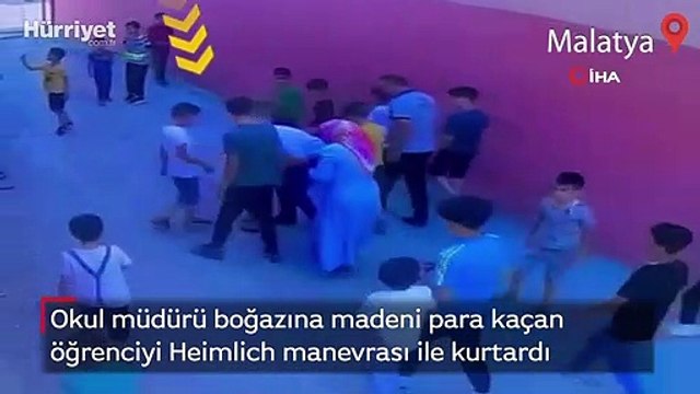 Okul müdürü boğazına madeni para kaçan öğrenciyi Heimlich manevrası ile kurtardı