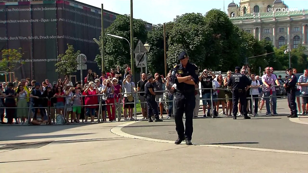 "Race" hongroise : Viktor Orban défend "un point de vue culturel"