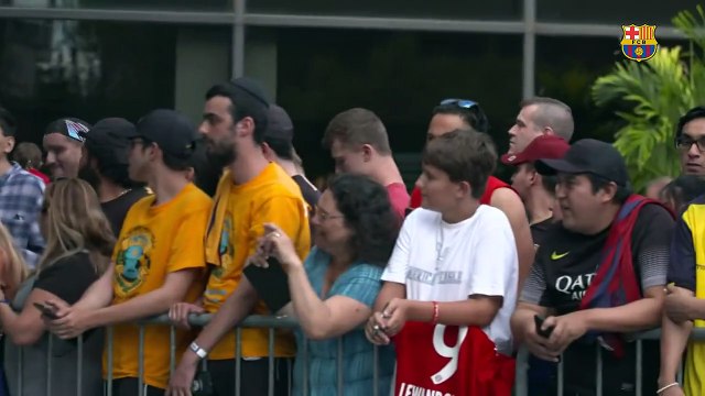 El recibimiento de los culés al Barça en la ciudad de Nueva York / FCB