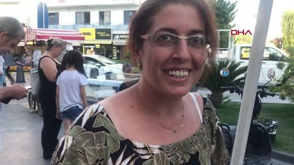 KUŞADASI'NDA 'MİLLİ PARK CİĞERİMİZ YANMASIN' İMZA KAMPANYASI