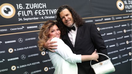 VOICI : Shania Twain victime d’infidélité : ce jour où son ex-mari l’a trompée avec sa meilleure amie ! (1)