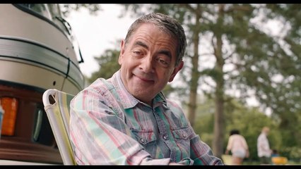 Should You Watch Man Vs Bee in 2 Mins