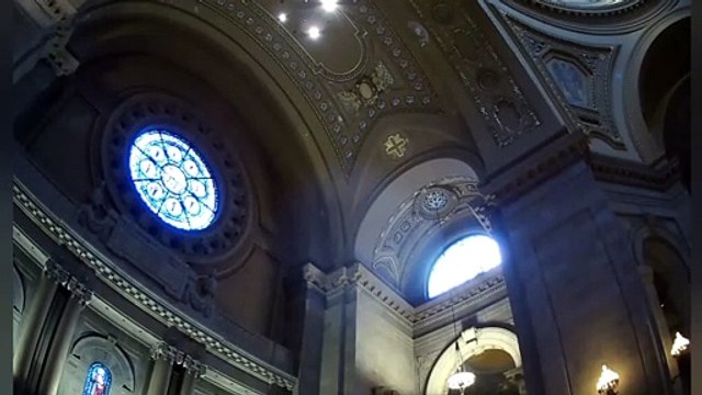 American Cities/Villes américaines; Sights and Sounds 2; Minneapolis- St Paul.