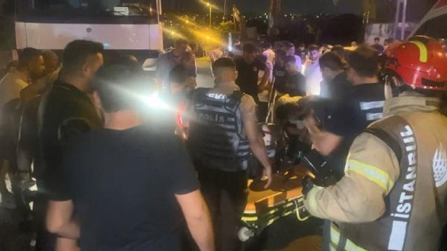 YANGIN BÖLGESİNDE GÖREVLİ BEKÇİYE OTOMOBİL ÇARPTI