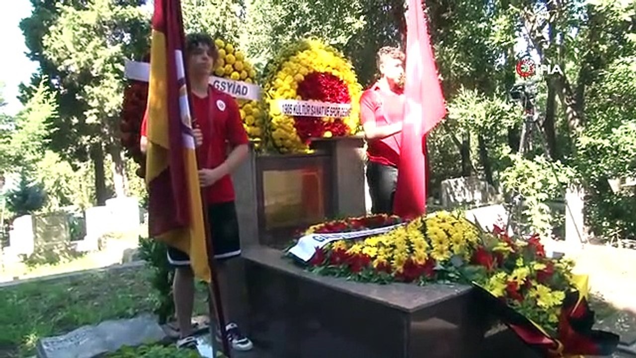 Ali Sami Yen kabri başında anıldı