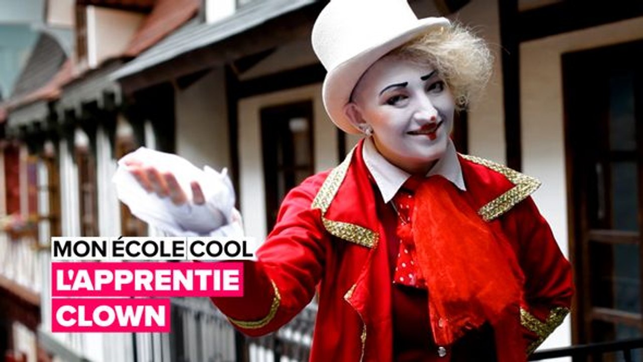 Lena apprend à être Pantomime