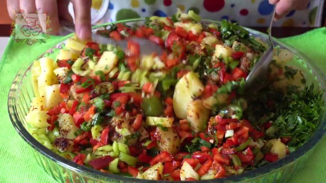 ÇOK LEZZETLİ VE ÇOK KOLAY PATATES SALATASI TARİFİ (GAZİANTEP USULÜ)