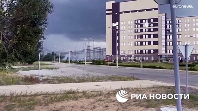 Зеленский призывает наказать Москву за обстрелы Запорожской АЭС