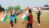 Youth reached the stadium to exercise with the tricolor