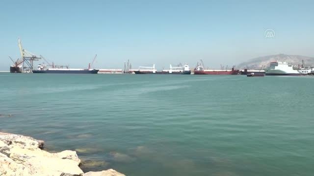 İzmir haber... TRABLUSŞAM - Suriye rejimi bayraklı tahıl yüklü geminin limanımıza demirlemesinden dolayı uyarı aldık