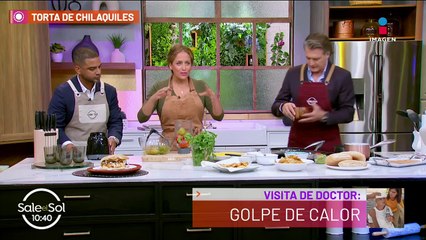 Prepara la más rica Torta de Chilaquiles con Milanesa